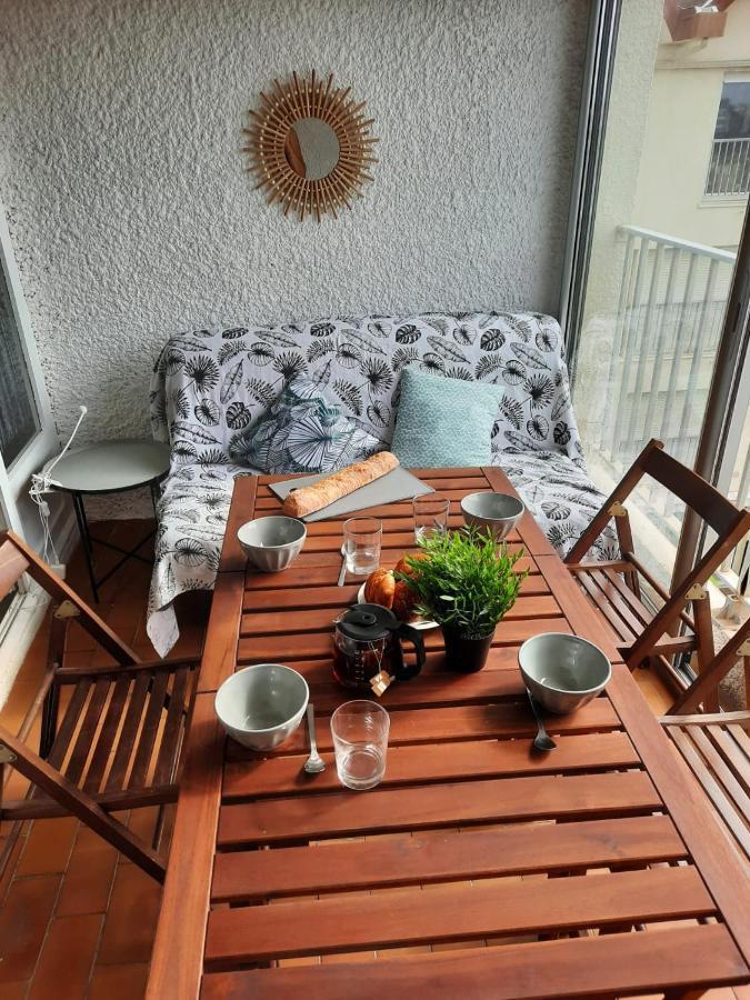 Sur Le Port, Studio Avec Vue Sur La Marina Apartment Gruissan Bagian luar foto